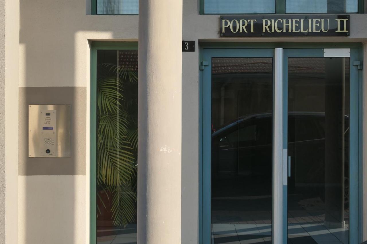 Vue Port Et Mer, Centre-ville, Au Calme, Garage Apartment *